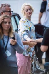 Emma Stone - Shooting Scenes on the Set of "Maniac" in NYC 09/19/2017