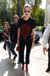 Gigi Hadid - Arriving at Versace Fashion Show in Milan 09/22/2017