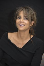 Halle Berry – “Kingsman: The Golden Circle” Press Conference in London 09/18/2017
