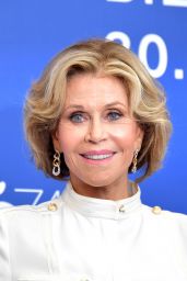 Jane Fonda - "Our Souls At Night" Photocall at 2017 Venice Film Festival