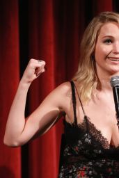  Jennifer Lawrence - "Mother!" Official Academy Screeningin in NYC 09/21/2017