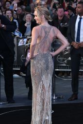 Jennifer Lawrence - "Mother" Premiere in London, UK 09/06/2017