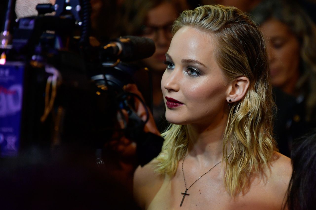 Jennifer Lawrence - "Mother" Premiere in Paris 09/07/2017 • CelebMafia