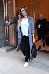Jessica Alba in Casual Attire - Leaving Her Hotel in NYC 09/08/2017