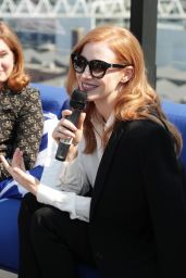 Jessica Chastain - Grey Goose Cocktails & Conversation With Cast of "Woman Walks Ahead"in Toronto 09/10/2017
