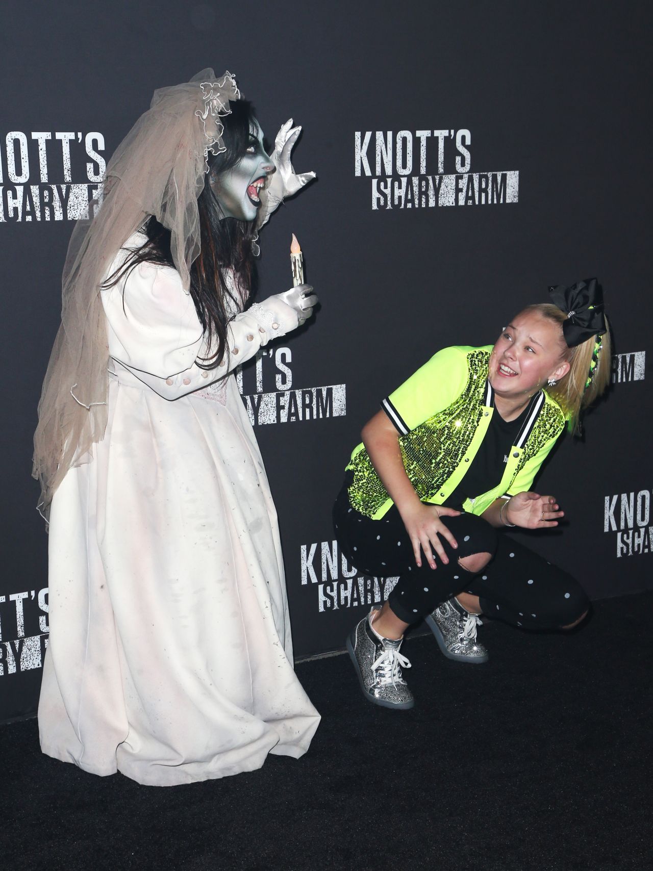 Jojo Siwa – Knott’s Scary Farm Celebrity Night in Buena Park CA 09/29