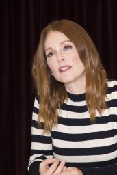 Julianne Moore at Press Conference - 42nd TIFF 09/09/2017