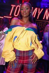 Justine Skye – Tommy Hilfiger Fashion Show in London 09/19/2017