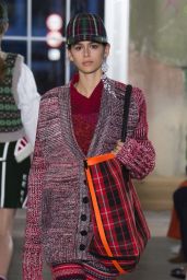 Kaia Gerber Walk the Runway for Burberry - London Fashion Week 09/17/2017