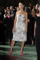 Karolina Kurkova – Green Carpet Fashion Awards, Italia 2017
