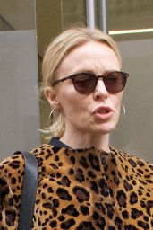 Kylie Minogue - Leaving a Building in Londons West End 09/21/2017