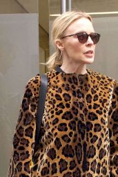 Kylie Minogue - Leaving a Building in Londons West End 09/21/2017