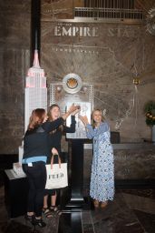 Lauren Bush - Lights the Empire State Building in New York 09/13/2017