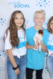 Maddie & Mackenzie Ziegler - Positively Social Launch Event in Beverly Hills 09/24/2017
