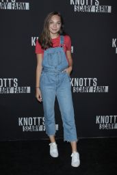 Maddie Ziegler – Knott’s Scary Farm Celebrity Night in Buena Park 09/29/2017