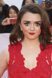 Maisie Williams - "Mary Shelley" Premiere in Toronto 09/09/2017
