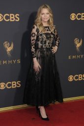 Michelle Pfeiffer – Emmy Awards in Los Angeles 09/17/2017
