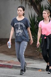 Miranda Cosgrove Make up Free - Out in Los Angeles 09/06/2017