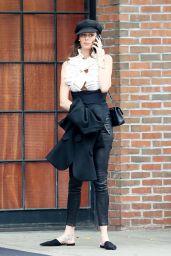 Nicole Trunfio Style - Outside Her Hotel in New York City 09/21/2017