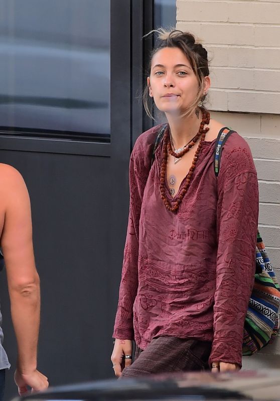 Paris Jackson - Enjoying a Morning Cigarette Outside of a Coffee Shop in NYC 09/07/2017