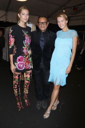Petra Nemcova – Naeem Khan Fashion Show at NYFW in NYC 09/12/2017