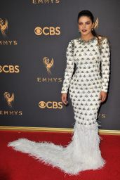 Priyanka Chopra – Emmy Awards in Los Angeles 09/17/2017