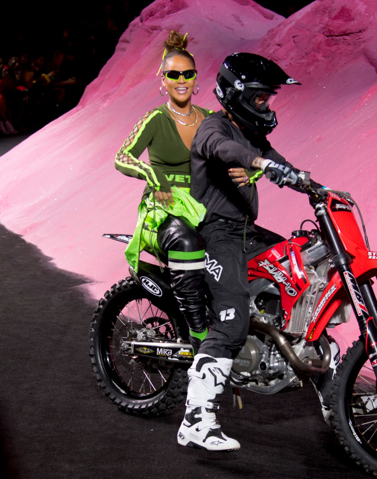 Rihanna - Closes Her Fenty Puma Fashion Show by Riding in on a