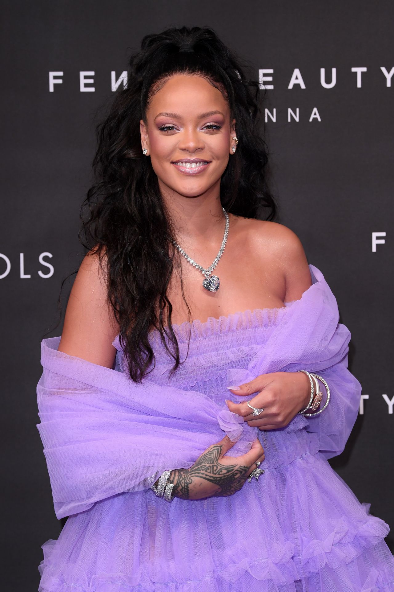 Rihanna - Fenty Beauty Launch Party in London 09/19/2017 • CelebMafia