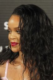 Rihanna - Launch of "Fenty Beauty" in Madrid 09/23/2017