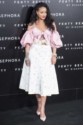 Rihanna - Launch of "Fenty Beauty" in Madrid 09/23/2017