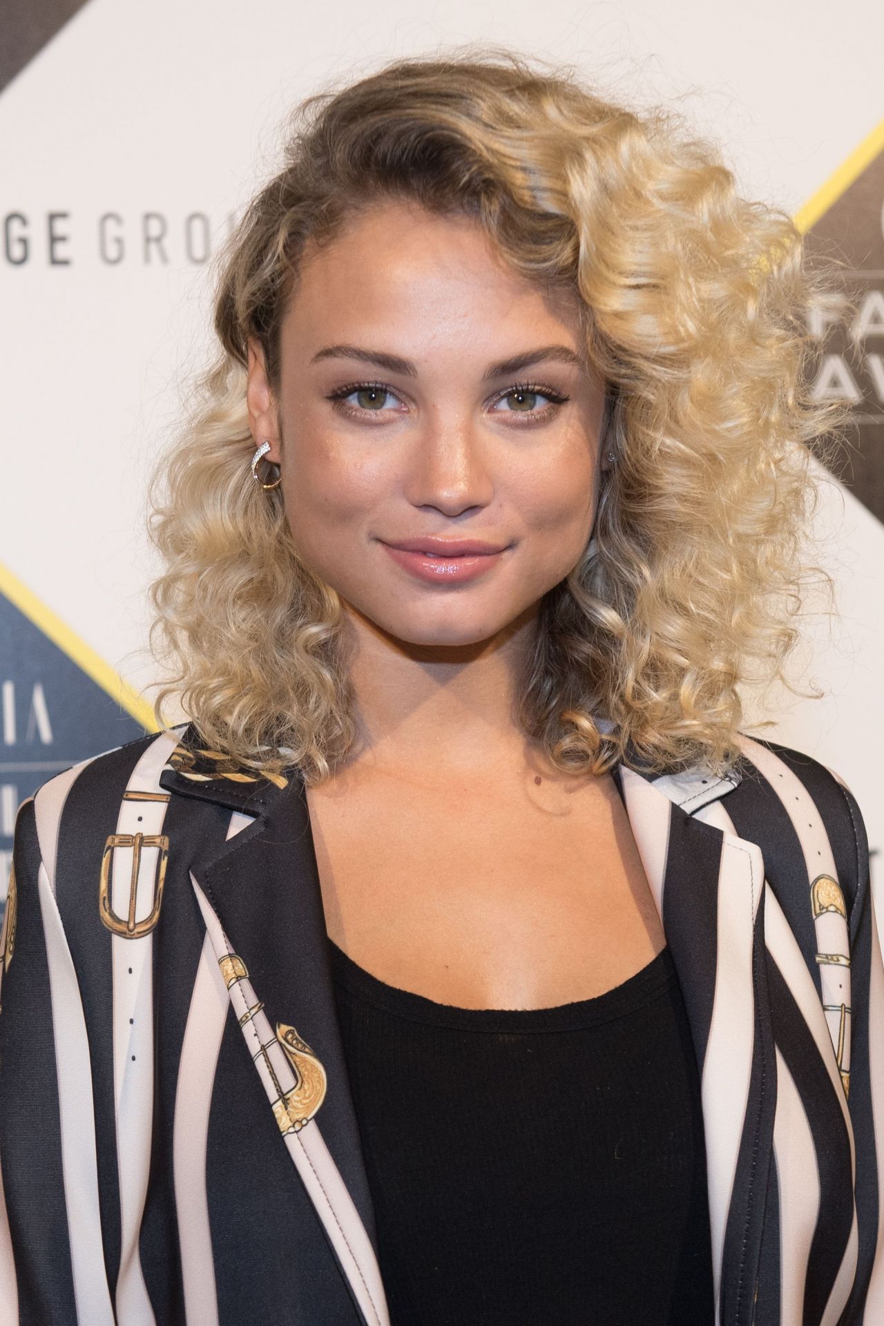 Rose Bertram Latest Celebrity Haircut