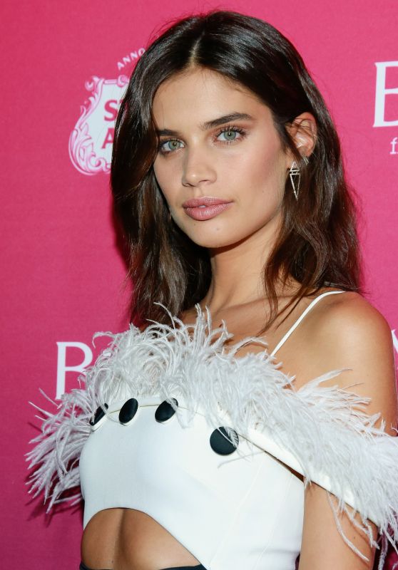 Sara Sampaio – US Weekly’s Most Stylish New Yorkers Party 09/12/2017