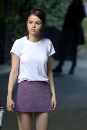 Selena Gomez - Woody Allen Film Set in NYC 09/26/2017