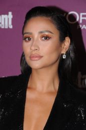 Shay Mitchell – EW Pre-Emmy Party in Los Angeles 09/15/2017