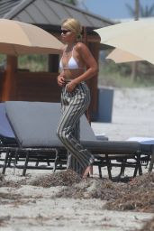 Sofia Richie - Enjoys a Sun in Miami Beach 09/21/2017