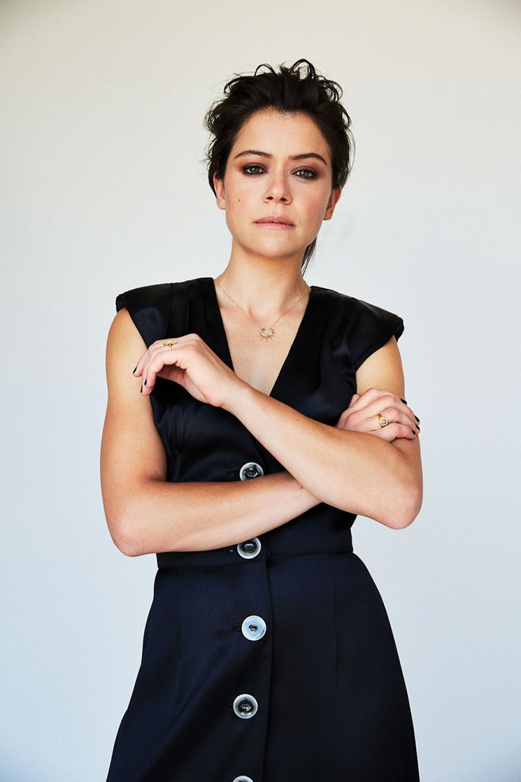 tatiana-maslany-s-magazine-fall-2017-celebmafia