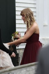 Taylor Swift As a Bridesmaid at Her BFF Abigail