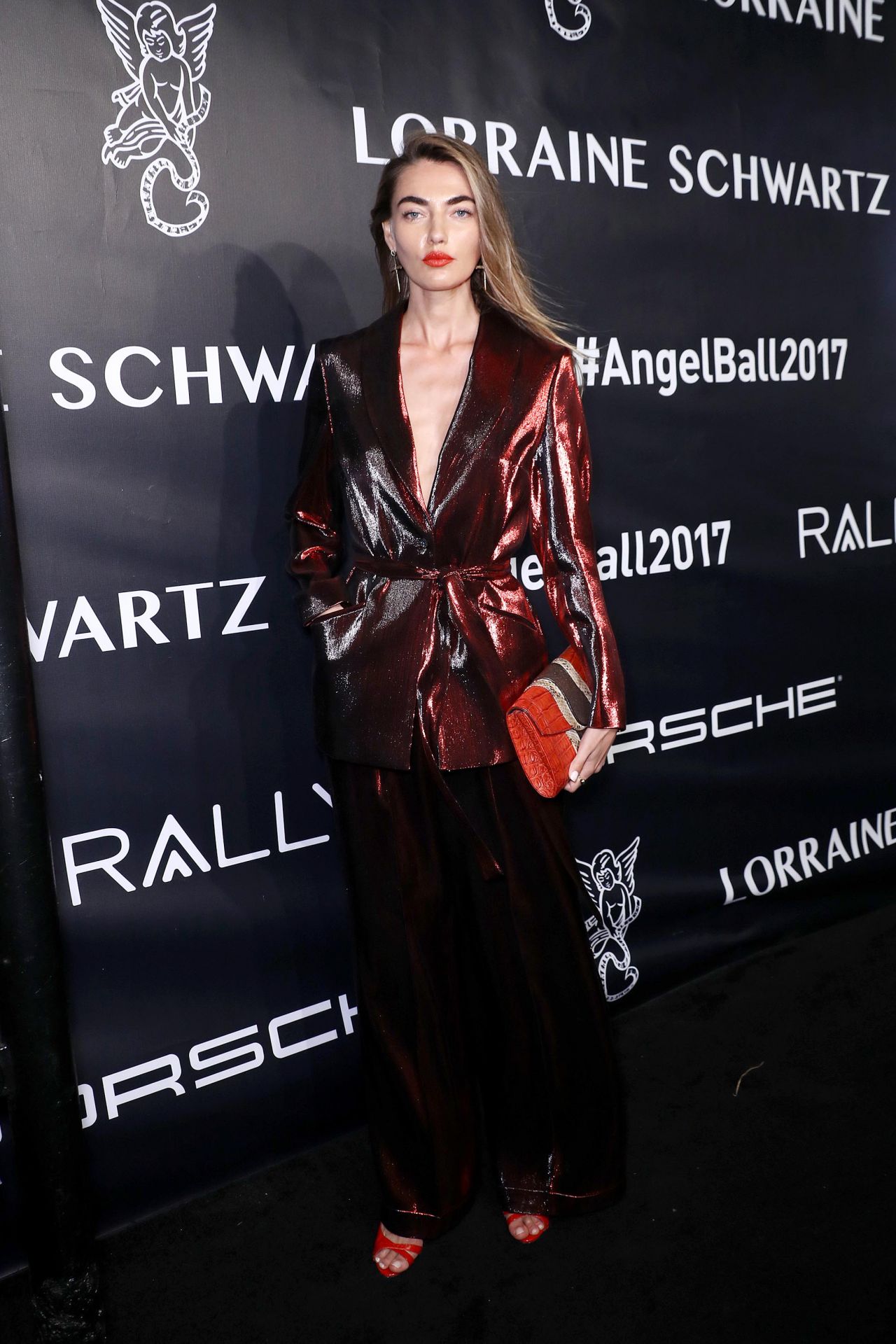 Alina Baikova - Cancer Research Angel Ball in New York 10/23/2017