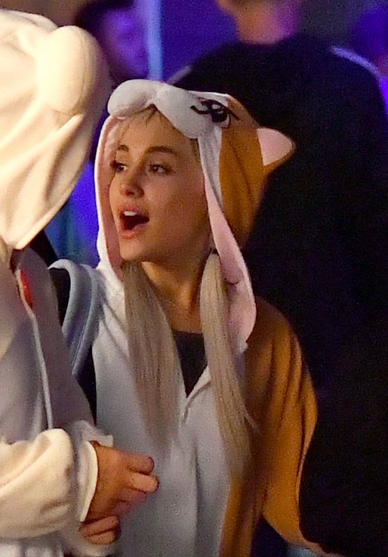 Ariana Grande at Knotts Scary Farm in Buena Park, CA 10/30/2017