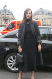 Aymeline Valade – Stella McCartney Fashion Show, PFW in Paris 10/02/2017