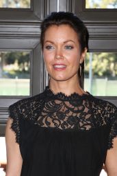 Bellamy Young - "Turn Me Loose" Play in Los Angeles 10/15/2017