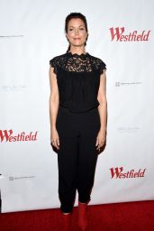 Bellamy Young - "Turn Me Loose" Play in Los Angeles 10/15/2017