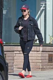 Brie Larson Street Style - at Cheebo in West Hollywood 10/11/2017
