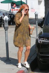Busy Philipps Chats on the Phone - Out in Beverly Hills 10/12/2017