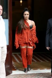 Demi Lovato - Leaving Her Hotel in New York City 10/07/2017