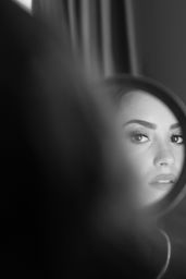 Demi Lovato - “Simply Complicated” Behind the Scenes 2017