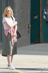 Elle Fanning - On the Set of Woody Allen Film in NYC 10/11/2017