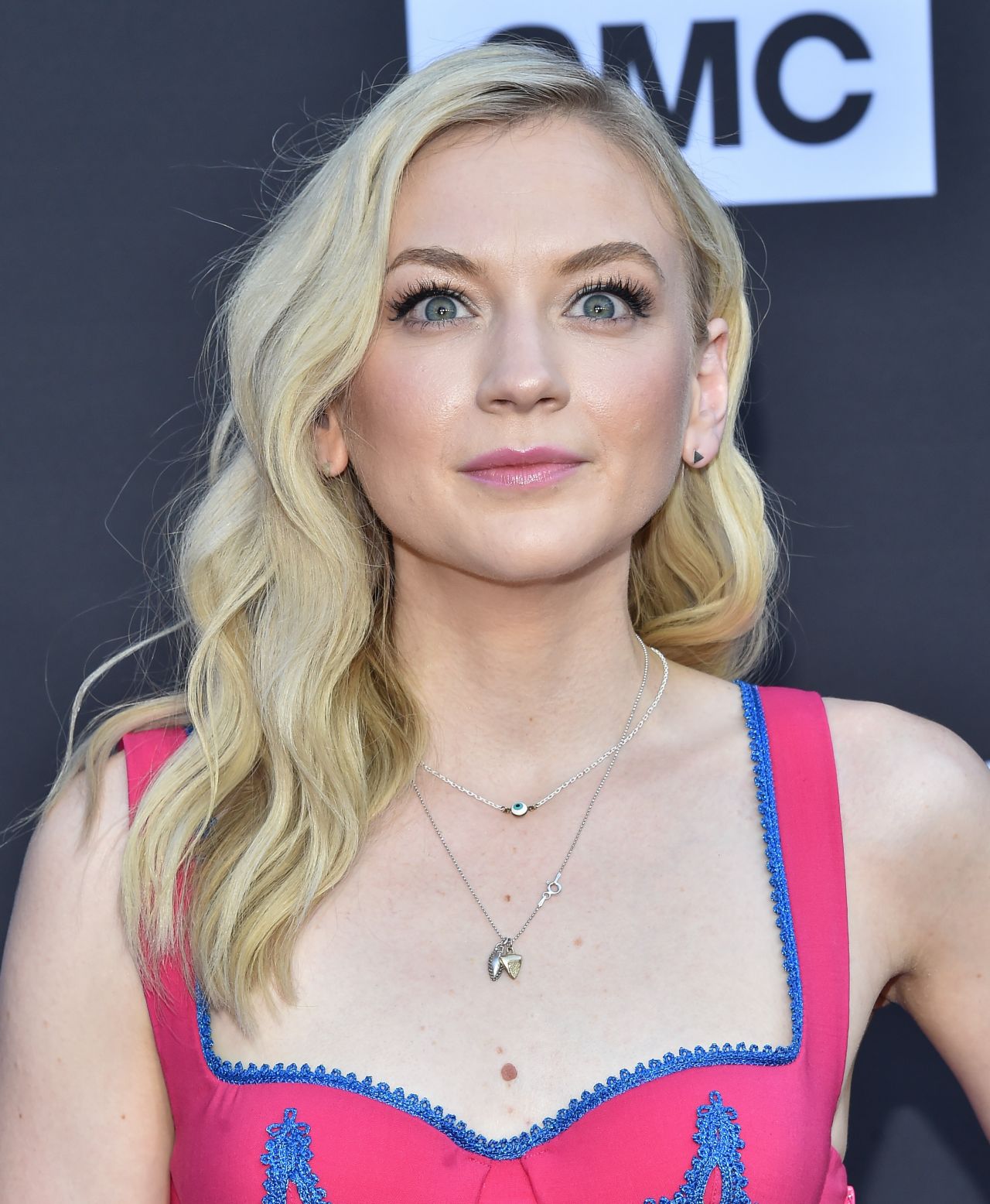 Emily Kinney Fakes