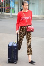 Georgia Fowler in Comfy Travel Outfit - Headed to the Airport in Sydney 10/13/2017