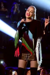 Gwen Stefani – “One Voice: Somos Live!” Concert For Disaster Relief in Los Angeles 10/14/2017